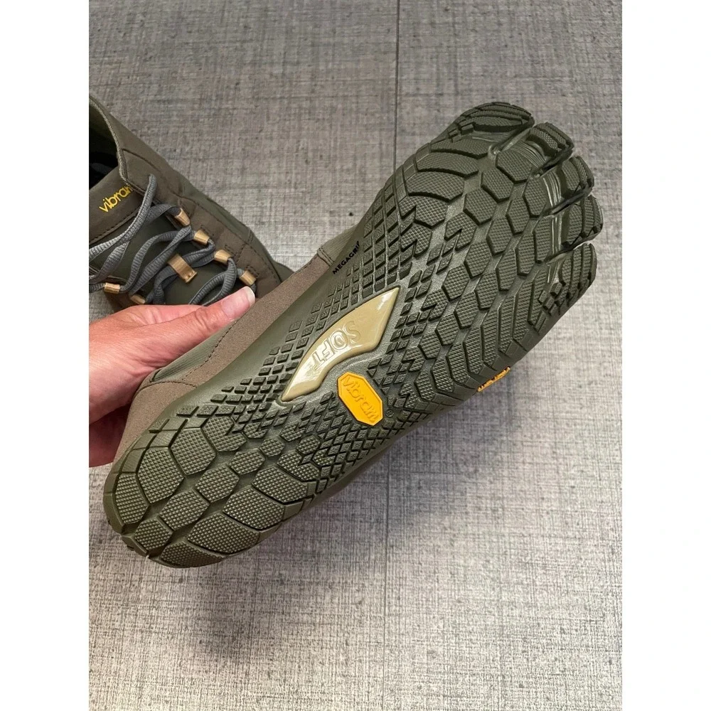 VIBRAM V-Trek Finger Hiking Shoes Size 12-12.5 NEW Military Dark Grey Gorpcore
